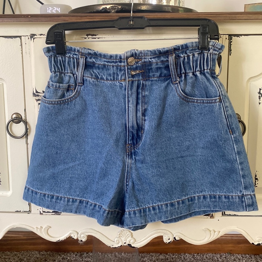 FOREVER 21 high waisted, denim, paper bag waist